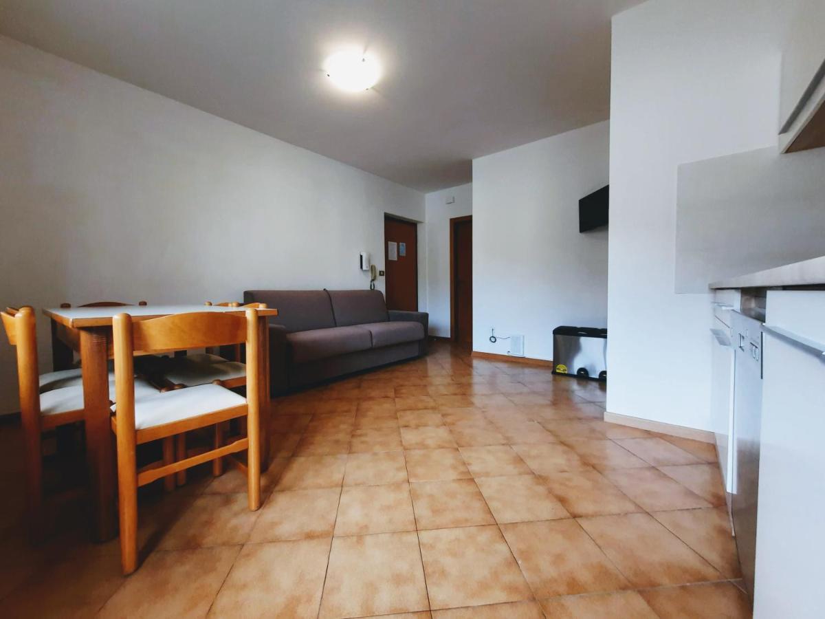 Comano Terme Apart Buitenkant foto