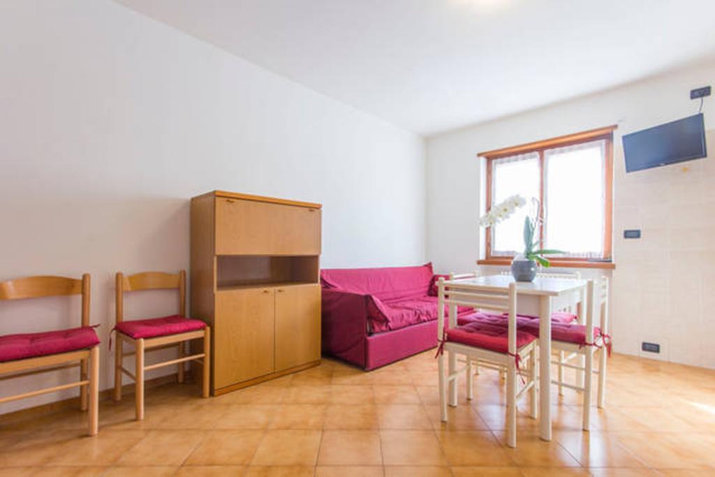 Comano Terme Apart Buitenkant foto