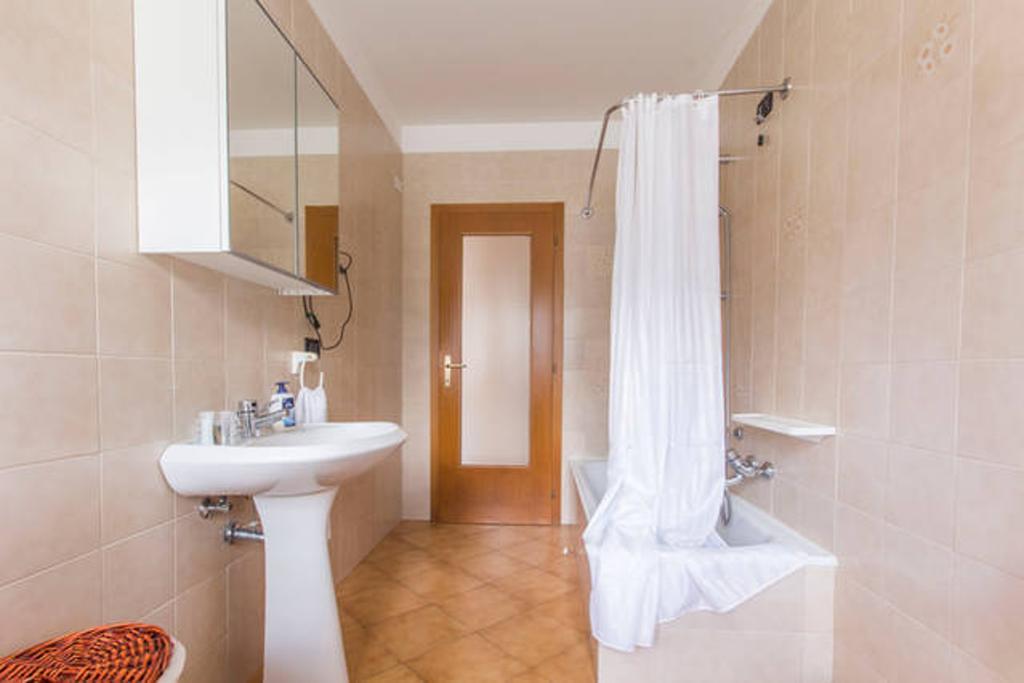 Comano Terme Apart Buitenkant foto